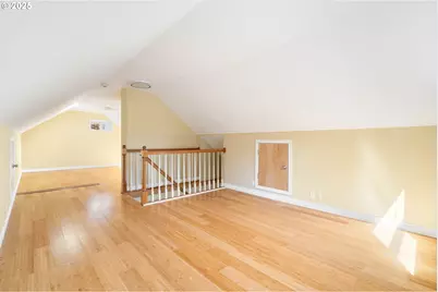 11330 NE Glisan St, Portland, OR 97220 - Photo 23