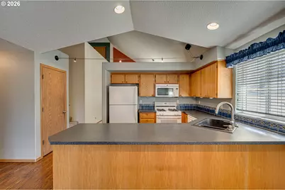 2120 NE 77th Ave, Vancouver, WA 98664 - Photo 7