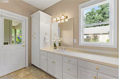 8781 Boulder Ridge Ct SE, Salem, OR 97317 - Photo 35
