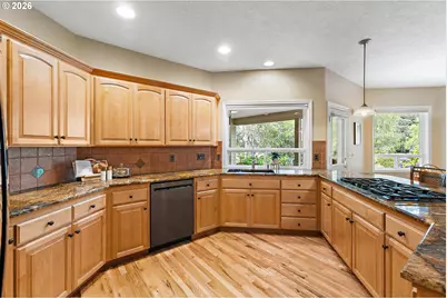 8781 Boulder Ridge Ct SE, Salem, OR 97317 - Photo 23
