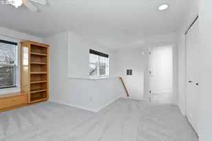 101 Gregory Ln, Mount Angel, OR 97362 - Photo 19