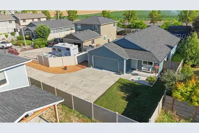 113 NE Whispering River Ct, McMinnville, OR 97128 - Photo 25