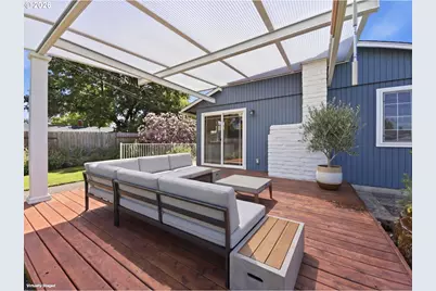 1040 Martha Ct, Eugene, OR 97401 - Photo 19