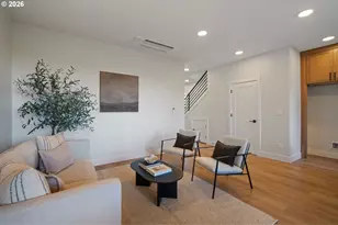 2902 E McLoughlin Blvd, Vancouver, WA 98661 - Photo 11