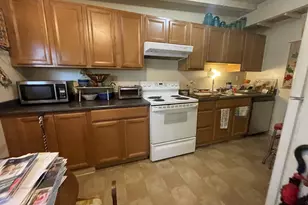 12125 SW 14th St, Beaverton, OR 97005 - Photo 13