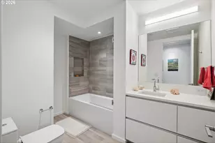 1075 NW Northrup St, Portland, OR 97209 - Photo 33