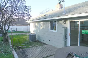 214 E 13th St, The Dalles, OR 97058 - Photo 27