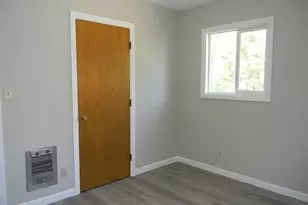 214 E 13th St, The Dalles, OR 97058 - Photo 15