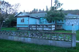 214 E 13th St, The Dalles, OR 97058 - Photo 23