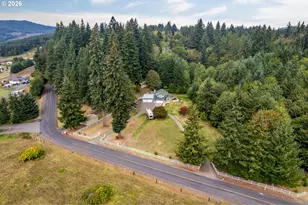 809 Melton Rd, Castle Rock, WA 98611 - Photo 33