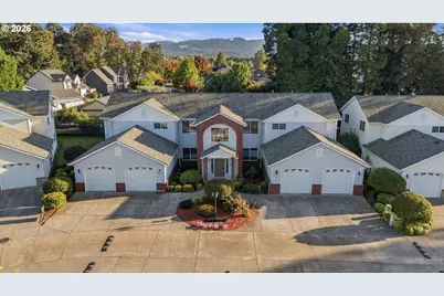 74 Weldwood Dr, Lebanon, OR 97355 - Photo 33