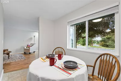 806 SW 15th St, Pendleton, OR 97801 - Photo 5