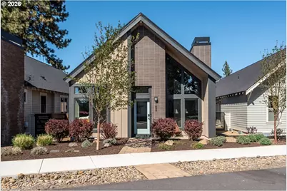 152 W Clearpine Dr, Sisters, OR 97759 - Photo 1