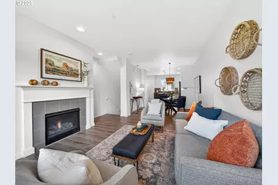 29148 SW Costa Cir E, Wilsonville, OR 97070 - Photo 7