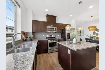 29148 SW Costa Cir E, Wilsonville, OR 97070 - Photo 11