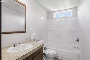 9874 Golf Club Rd, Stayton, OR 97383 - Photo 15
