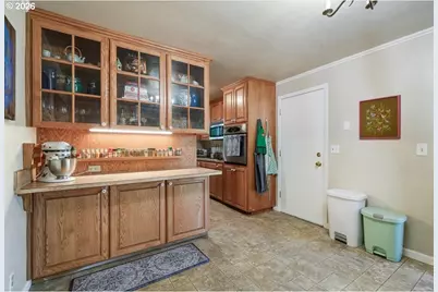 2215 NW Circle Blvd, Corvallis, OR 97330 - Photo 17