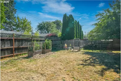 2215 NW Circle Blvd, Corvallis, OR 97330 - Photo 9