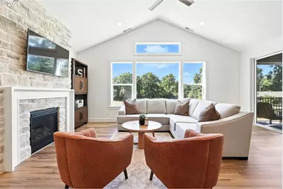 2049 SE Arrowwood Ave, Dallas, OR 97338 - Photo 7