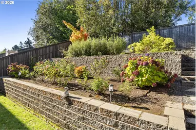 14857 SE Friendly Pl, Happy Valley, OR 97086 - Photo 37