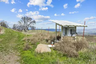 3475 Three Mile Rd, The Dalles, OR 97058 - Photo 13