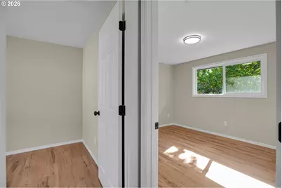 1822 SW Marigold St, Portland, OR 97219 - Photo 27
