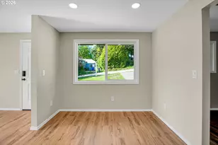 1822 SW Marigold St, Portland, OR 97219 - Photo 15
