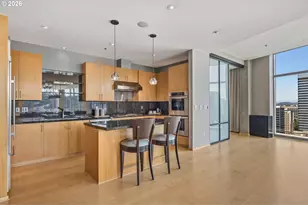 1221 SW 10th Ave, Portland, OR 97205 - Photo 19