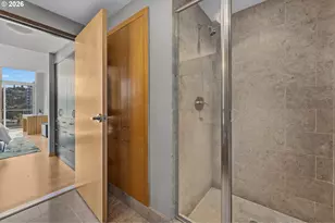 1221 SW 10th Ave, Portland, OR 97205 - Photo 31