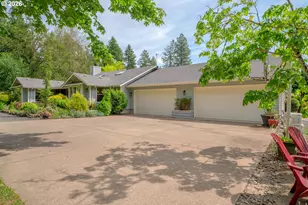 31338 Fox Hollow Rd, Eugene, OR 97405 - Photo 3