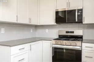 6215 SE Knapp St, Portland, OR 97206 - Photo 15