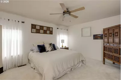 165 NW Peach St, Dundee, OR 97115 - Photo 21