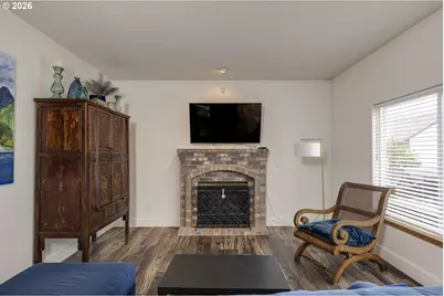 165 NW Peach St, Dundee, OR 97115 - Photo 7