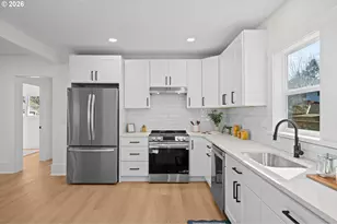 2136 N Webster St, Portland, OR 97217 - Photo 7