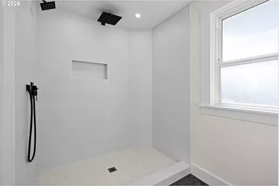 2136 N Webster St, Portland, OR 97217 - Photo 13