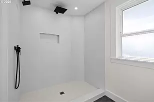 2136 N Webster St, Portland, OR 97217 - Photo 13