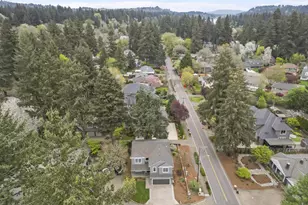 17350 Ashley Ct, Lake Oswego, OR 97035 - Photo 47