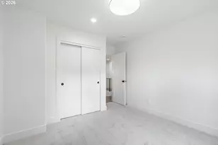 17350 Ashley Ct, Lake Oswego, OR 97035 - Photo 35