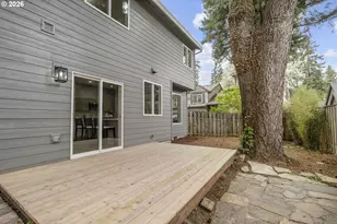 17350 Ashley Ct, Lake Oswego, OR 97035 - Photo 45