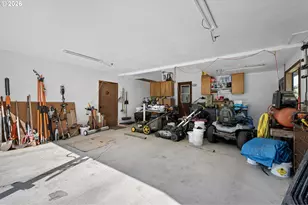 35296 Hwy 58, Pleasant Hill, OR 97455 - Photo 29