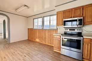 2501 Cove Ave, La Grande, OR 97850 - Photo 13