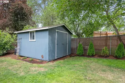 911 Snell St, Eugene, OR 97405 - Photo 41