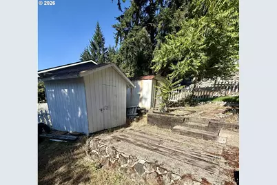 711 Plin St, Myrtle Creek, OR 97457 - Photo 13