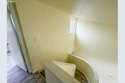 1572 NW Tanasbrook Ct, Beaverton, OR 97006 - Photo 9