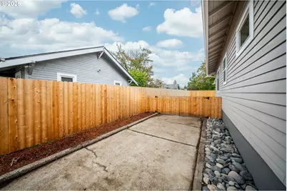 6310 SE 72nd Ave, Portland, OR 97206 - Photo 25