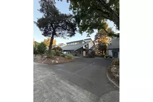 616 N Tomahawk Island Dr, Portland, OR 97217 - Photo 5