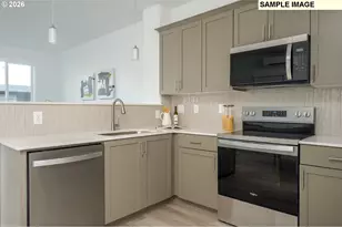 5096 Boise St, Portland, OR 97206 - Photo 19