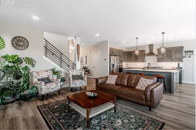 7432 SE Chinquapin Dr, Hillsboro, OR 97123 - Photo 7