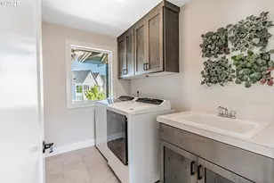 7432 SE Chinquapin Dr, Hillsboro, OR 97123 - Photo 35