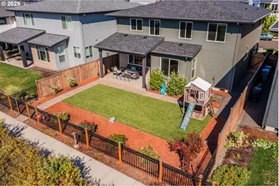 7432 SE Chinquapin Dr, Hillsboro, OR 97123 - Photo 41